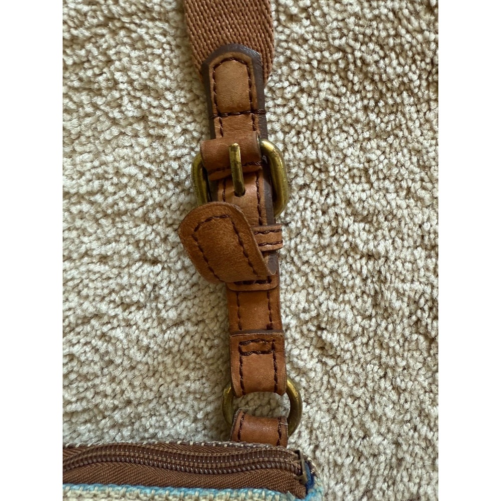 Fossil Explorer Multicolored Striped Crossbody‎ Purse Bag - Picture 7 of 10
